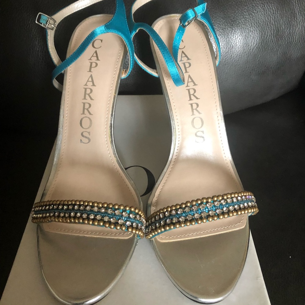 Caparros turquoise heels size 10
